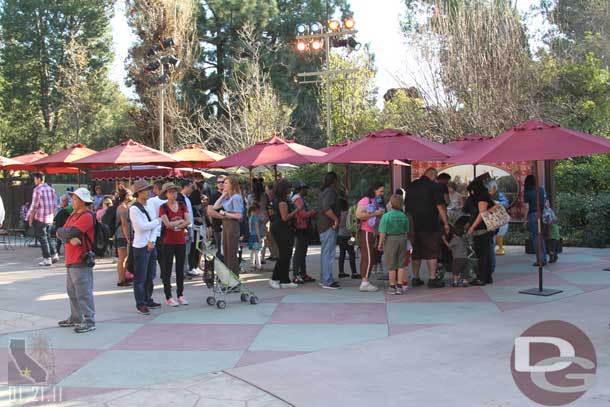 A decent line formed for Donald and Daisy.