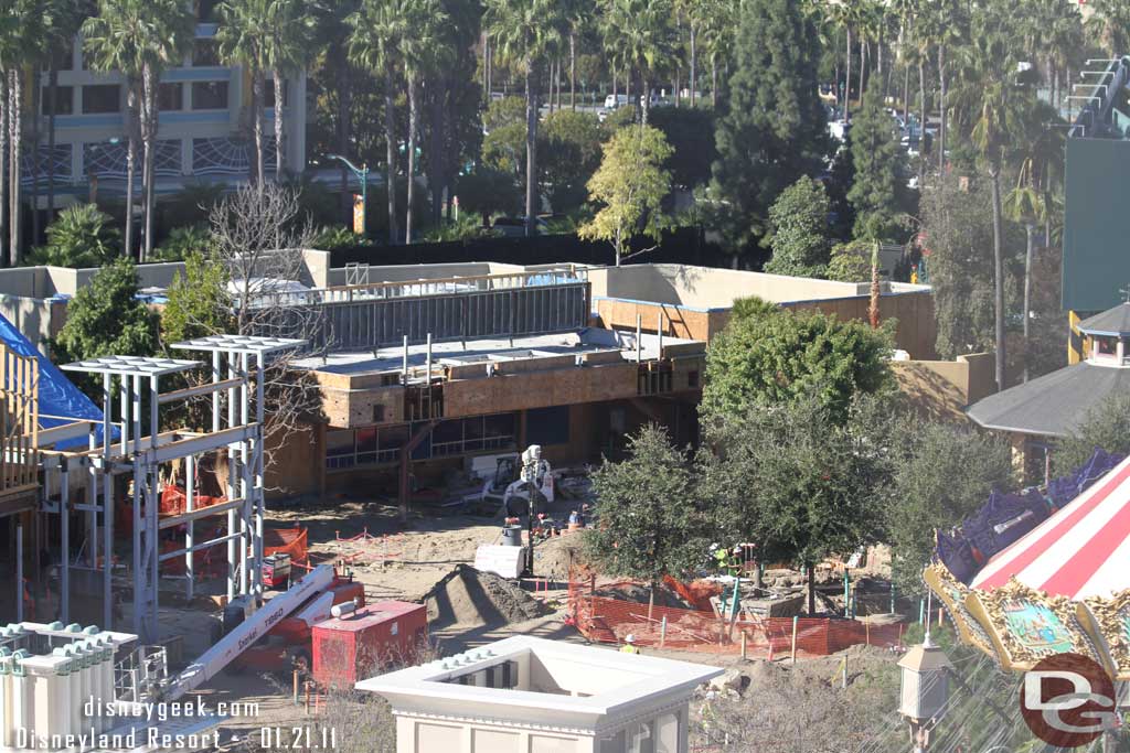 Time for a trip on the Fun Wheel.  A look a the dining area work.