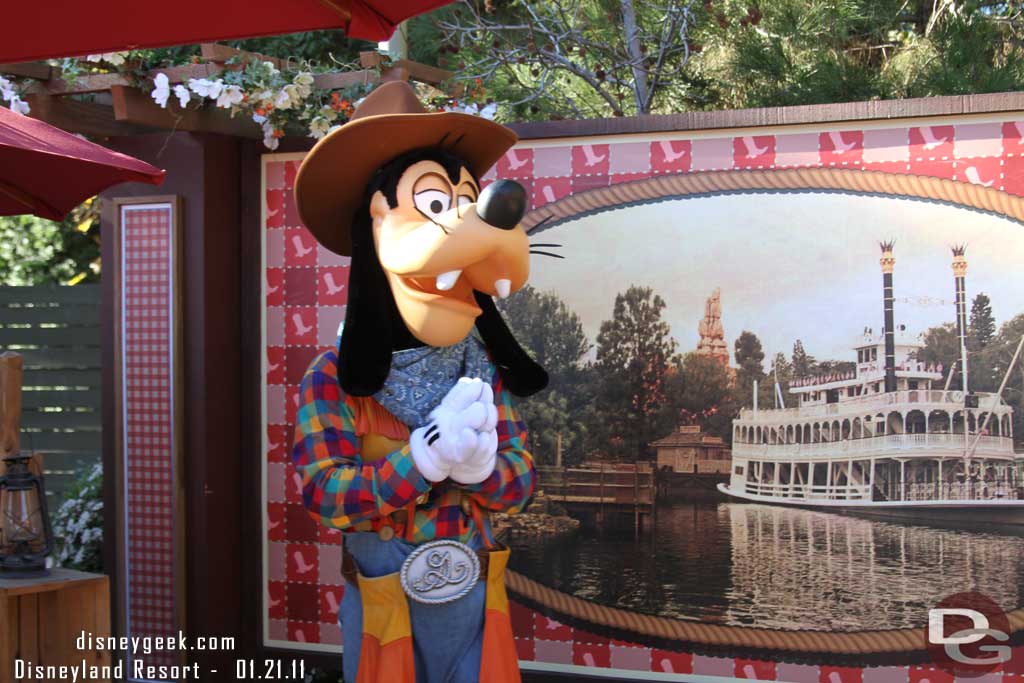 I thought the back drops were great with the Mark Twain and Big Thunder.