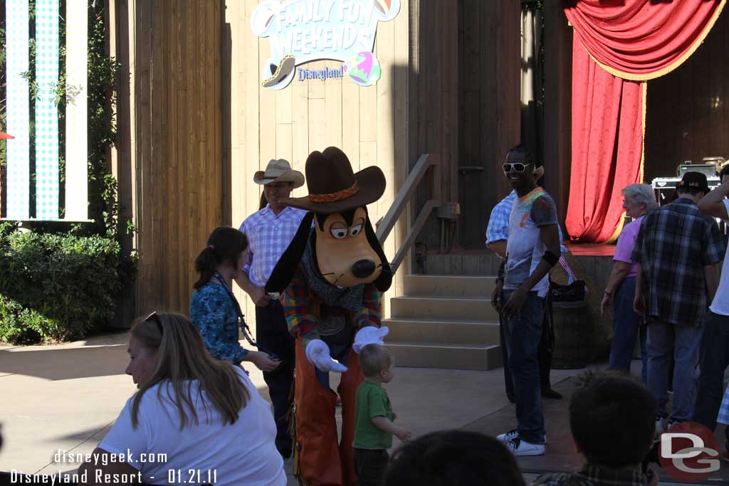 Goofy joins the group on the dance floor.