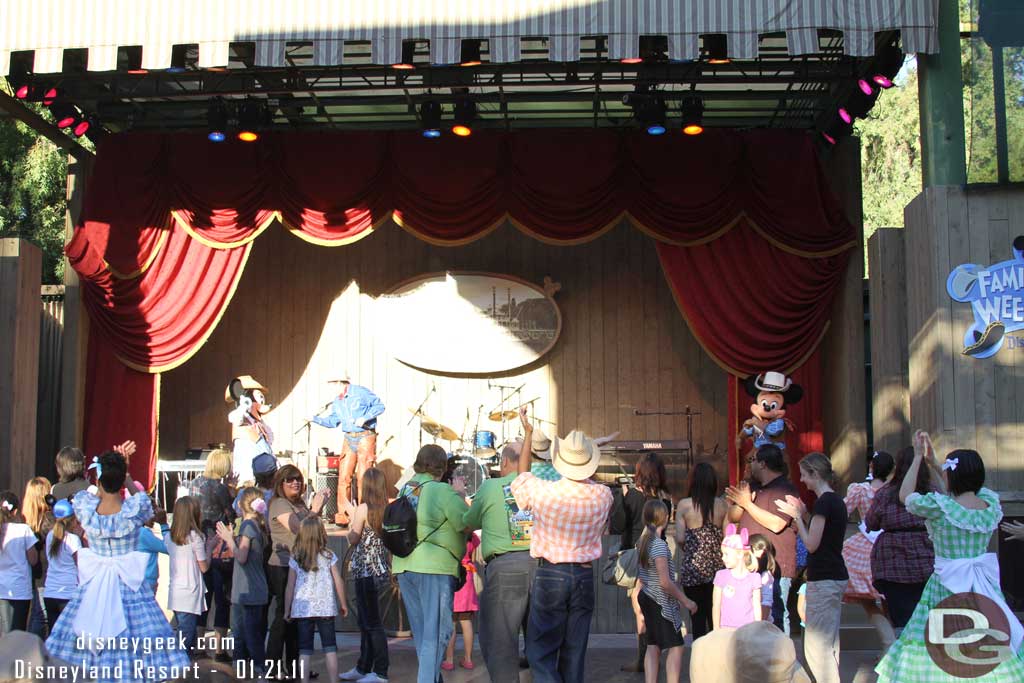 After the cloggers there was another Street Party line dance.  Same dance, but this time Mickey and Minnie led the way.