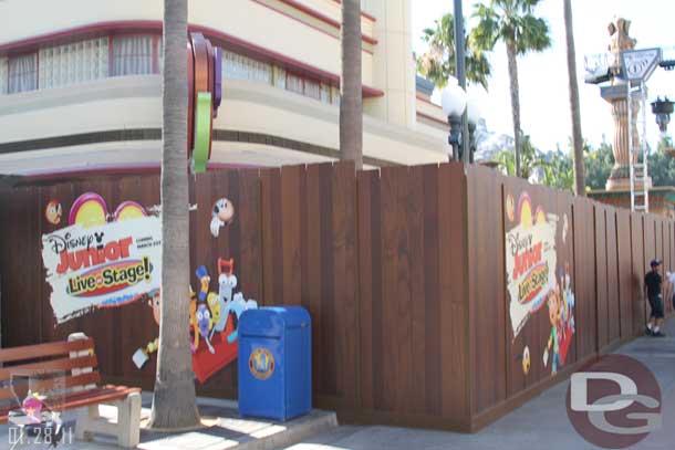 The walls for Playhouse Disney have been extended and the show is not running now.