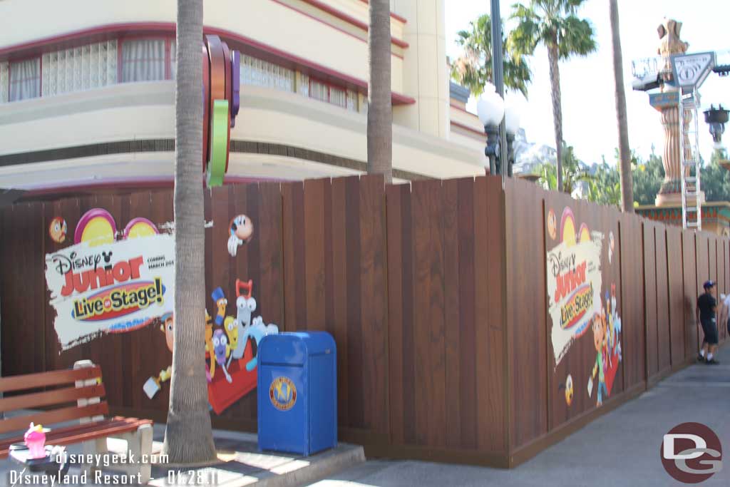 The walls for Playhouse Disney have been extended and the show is not running now.