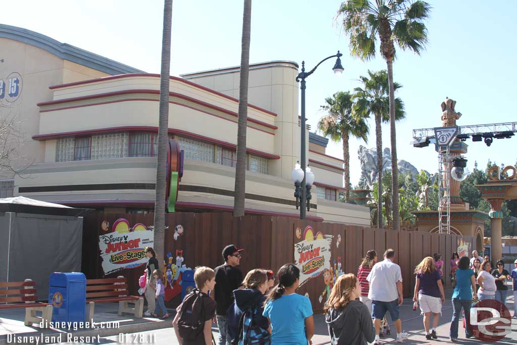 A better shot showing where the walls have been pushed out to around Playhouse Disney as it gets ready for the new show and facade tweaks.