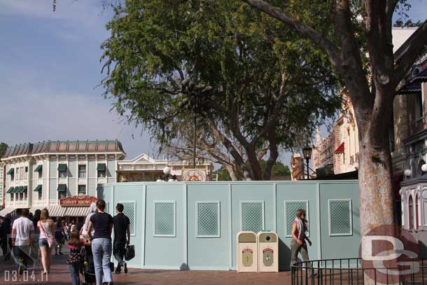 Some walls around the large trees that flank the Opera house entrance.