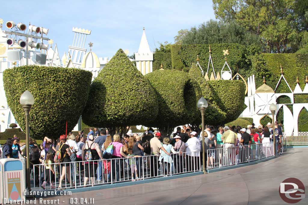 Had a request for the shaped trees in the Small World queue.  So here are a couple.