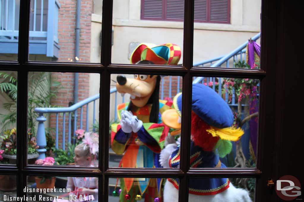 Goofy and Donald out in the courtyard for pictures.