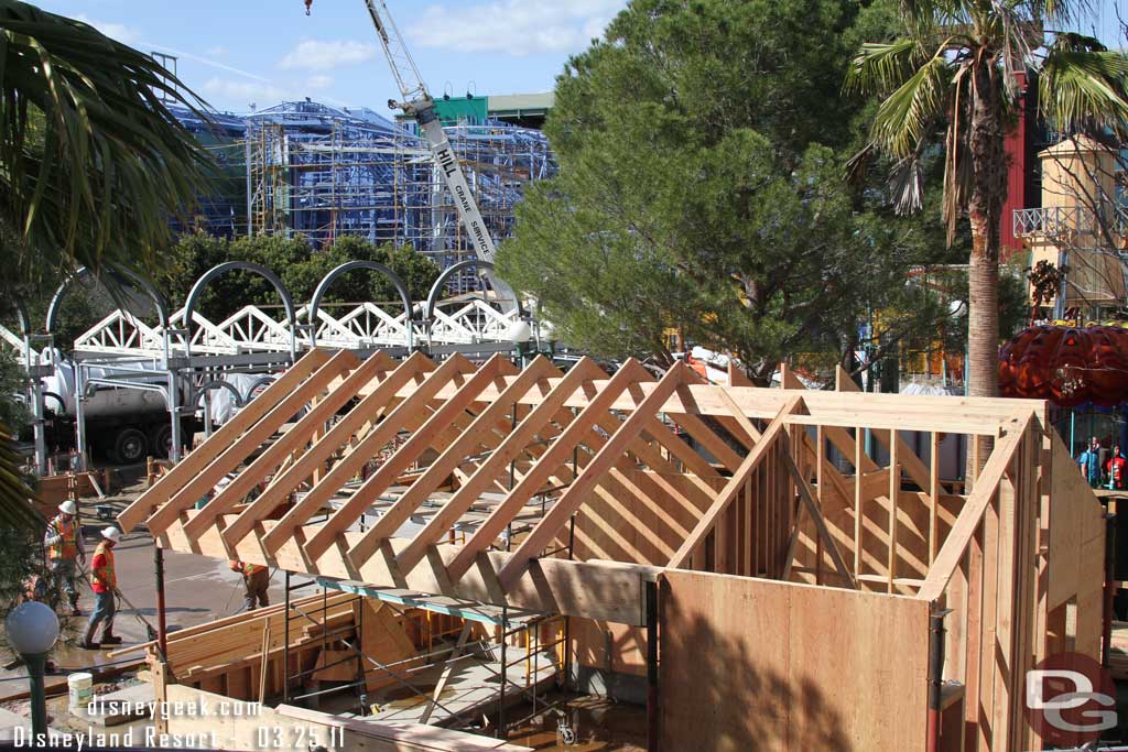 The new structure between the Swings and Jellyfish is taking shape.