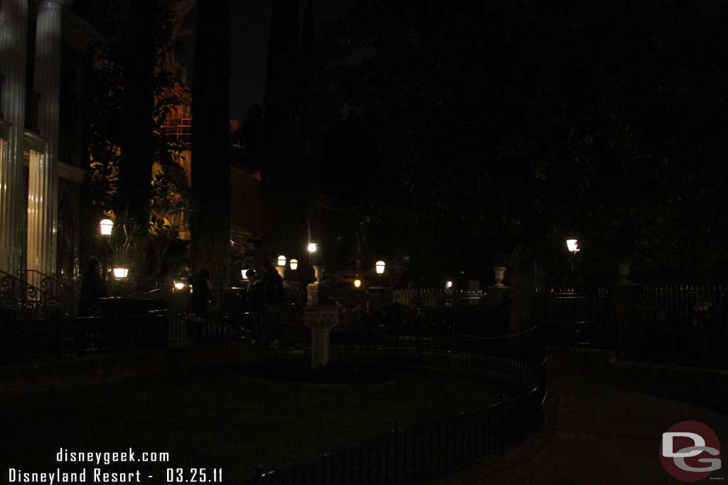 Still no hearse out at Haunted Mansion