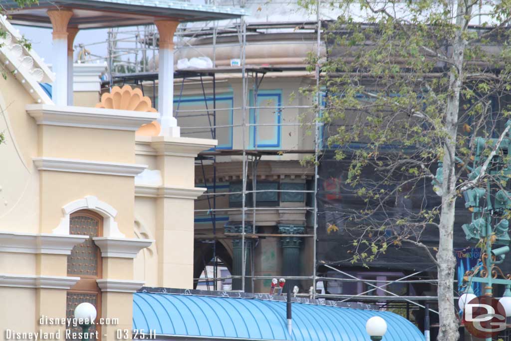 While waiting for the Fun Wheel snapped this shot showing the new colors for the dome.. more shots in later.