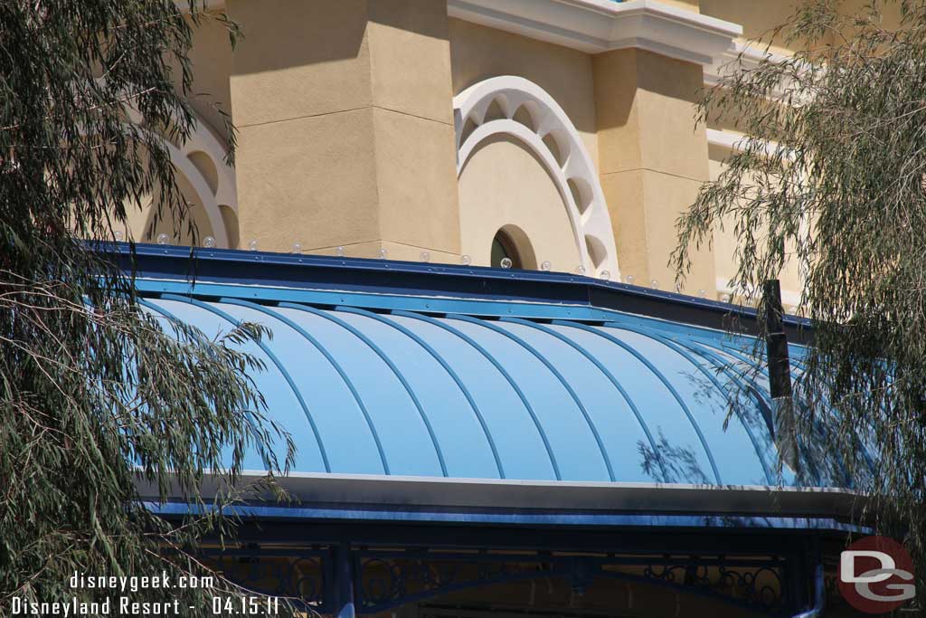 Light bulbs line the top now and they have painted most of the metal blue now.