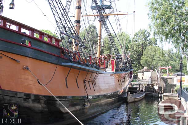 Interesting.. a canoe docked along side the Columbia.