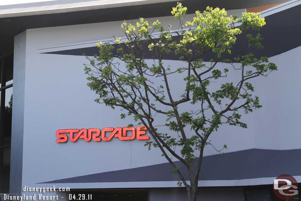 The full Starcade sign was lit this week.