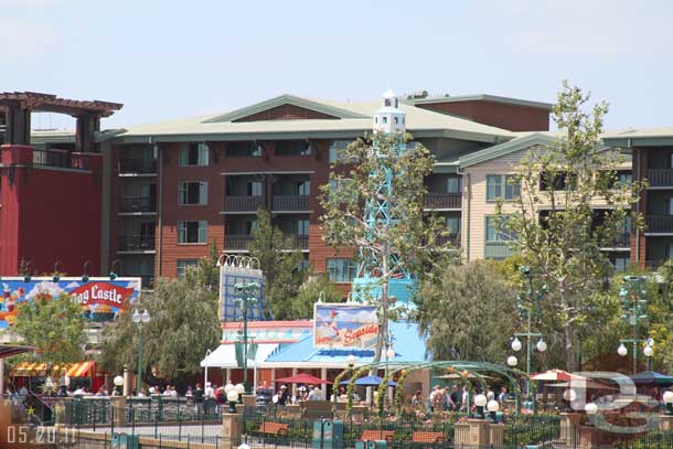 The gift shop and Corn Dog Castle opened today (more shots in several pages)