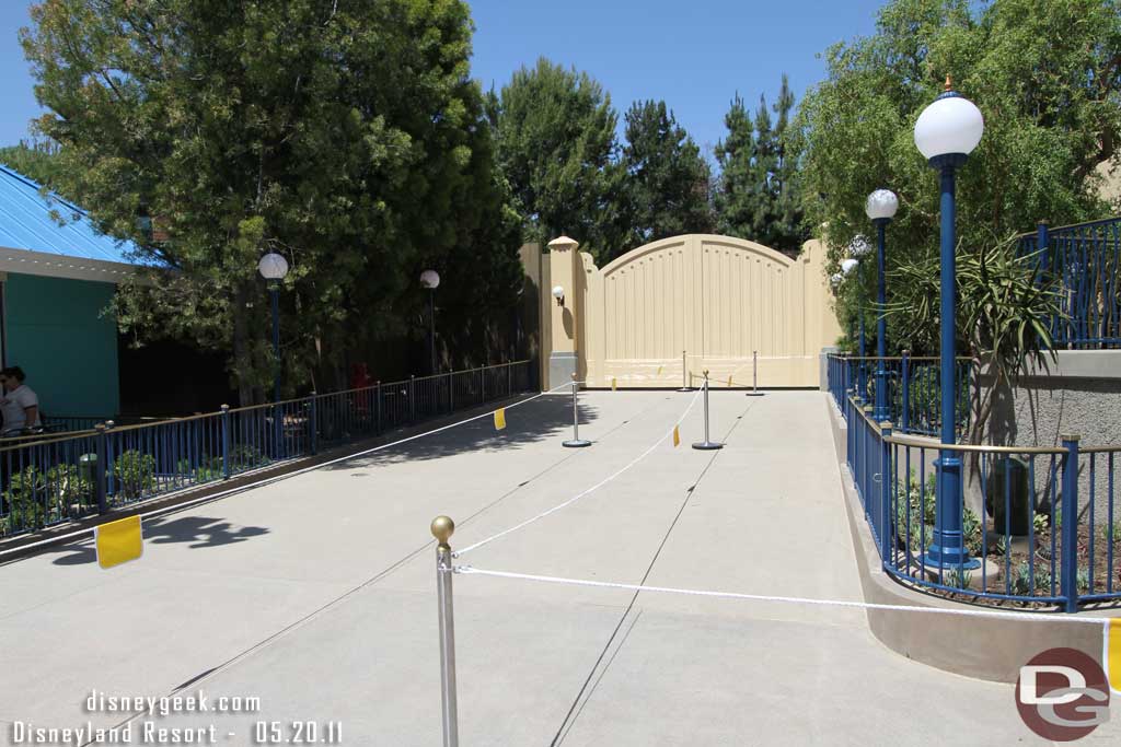 Moving on.. an extended queue area for the Little Mermaid and a large backstage gate.