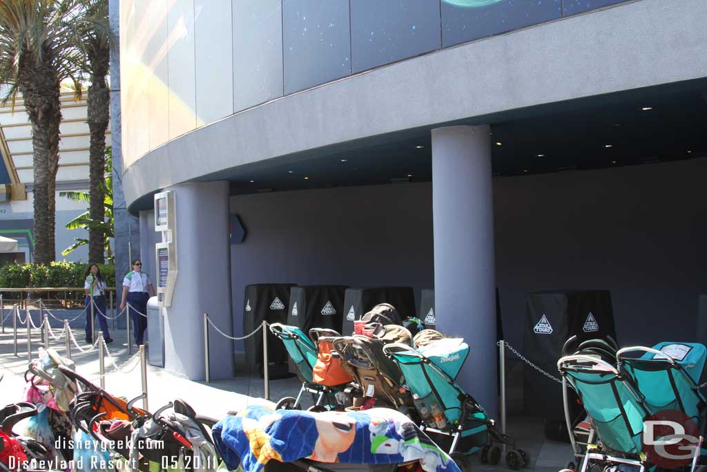 The Buzz Fastpass area has been redone for Star Tours.