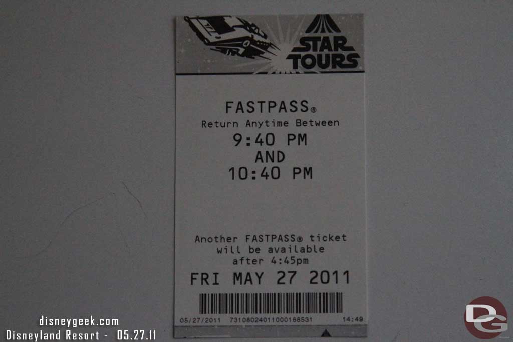 In case you were wonder the Fastpasses look the same as before to me.