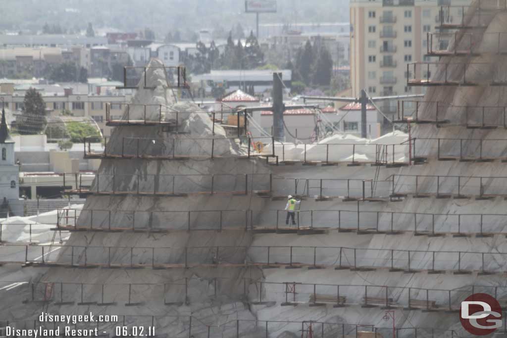 The scale is still amazing of the rock work.