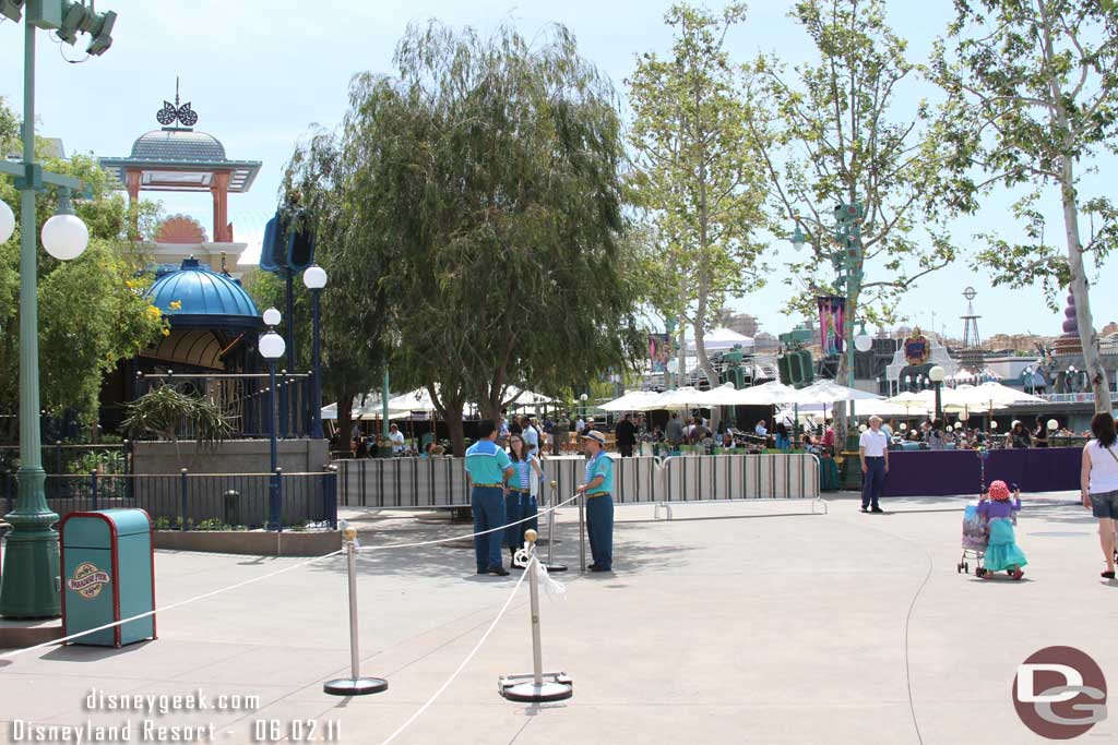 Moving on the main walkway was blocked off for the radio stations and Mermaid stage area.