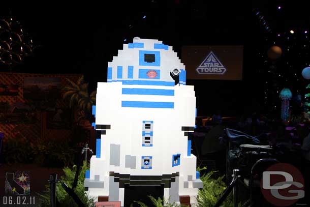 The 8ft tall R2D2 made of Legos was on display too.