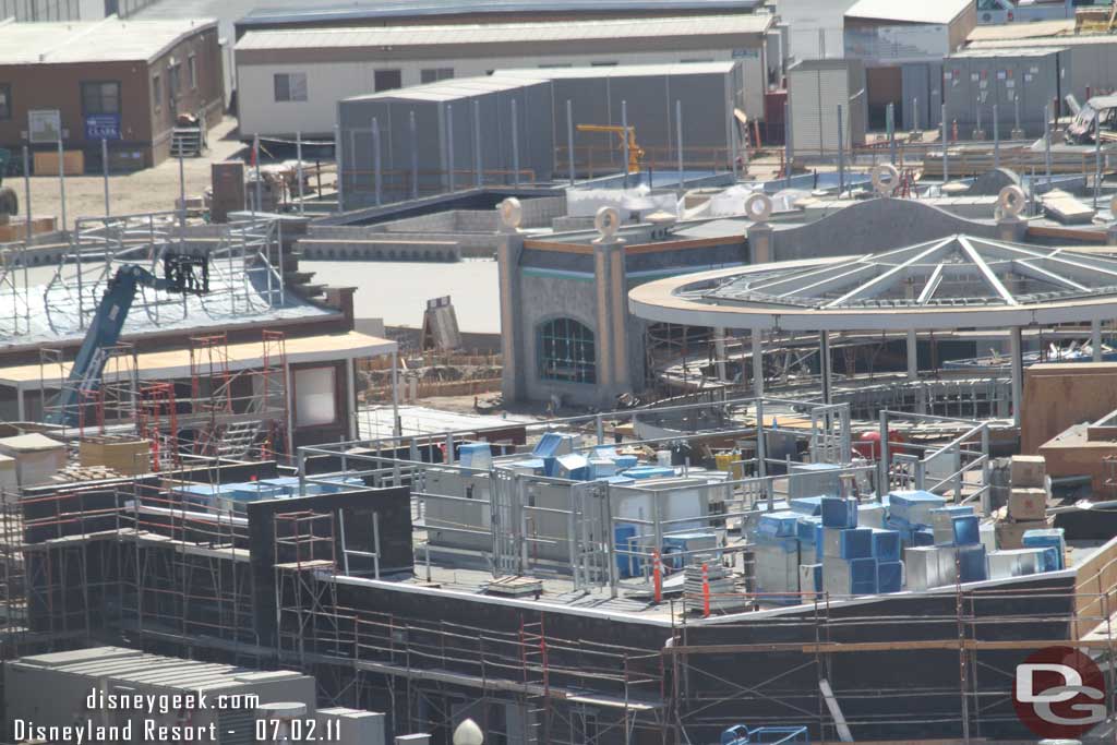 Notice the walkway/road that is now going in between the gift shop and tire shop.  You can just barely make out the cover in this picture.