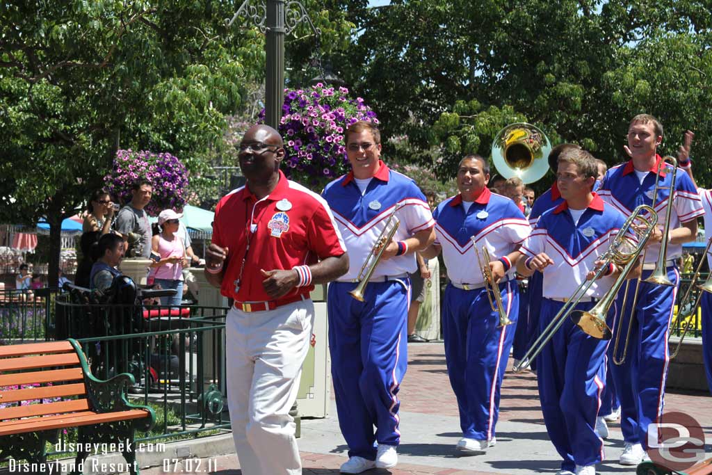 The College Band making their way to the Castle for the 2:15 set.