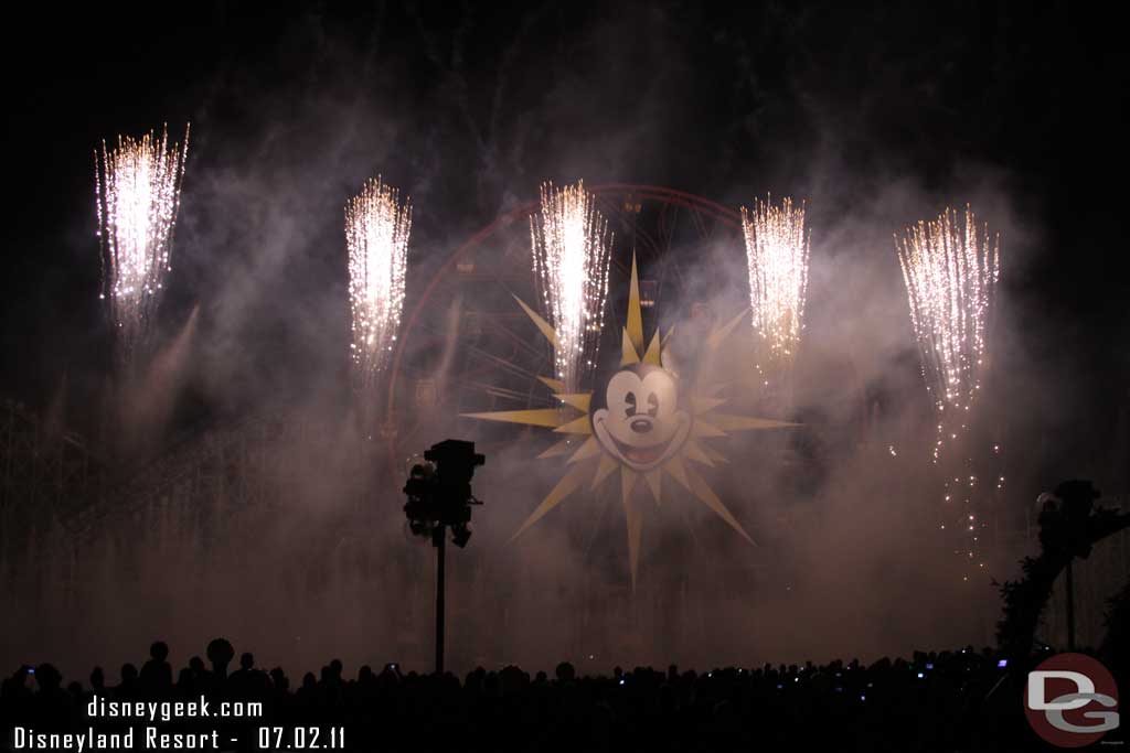 I have to admit I was having some Luminaria flashbacks though, and happy I was not down toward the far end of the Red section, looked like the smoke was heading that way.