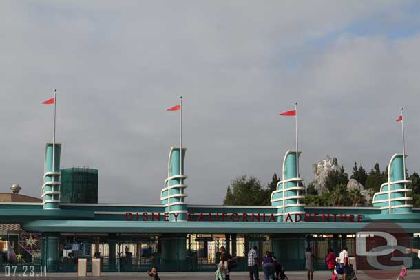 Notice anything missing here?   The Golden Gate Bridge towers are gone this week (more shots when we head to DCA in a while).