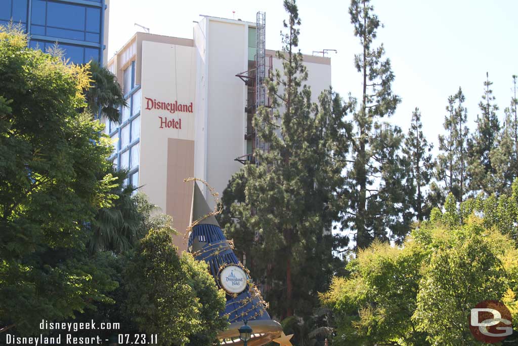 Hiked out to the Disneyland Hotel (since the Monorail wait was more than I wanted to deal with)