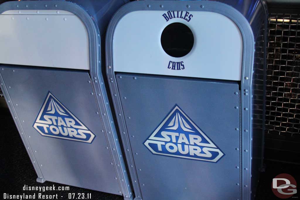 Random Star Tours shot while I waited.