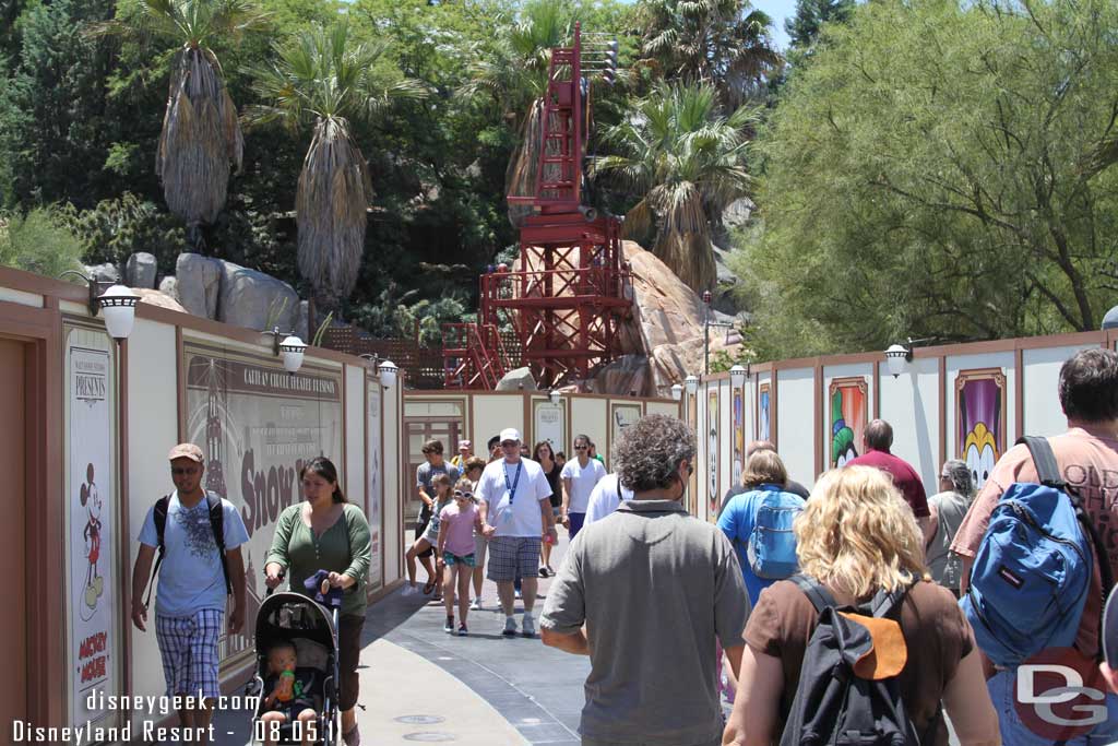 The walkway is quite narrow, wonder how this is after World of Color??  