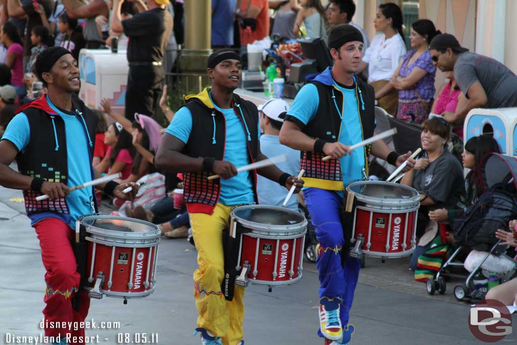 Found out the drum line is doing a set daily at noon in front of Small World (that was before I arrived.. so I have no pictures or video).