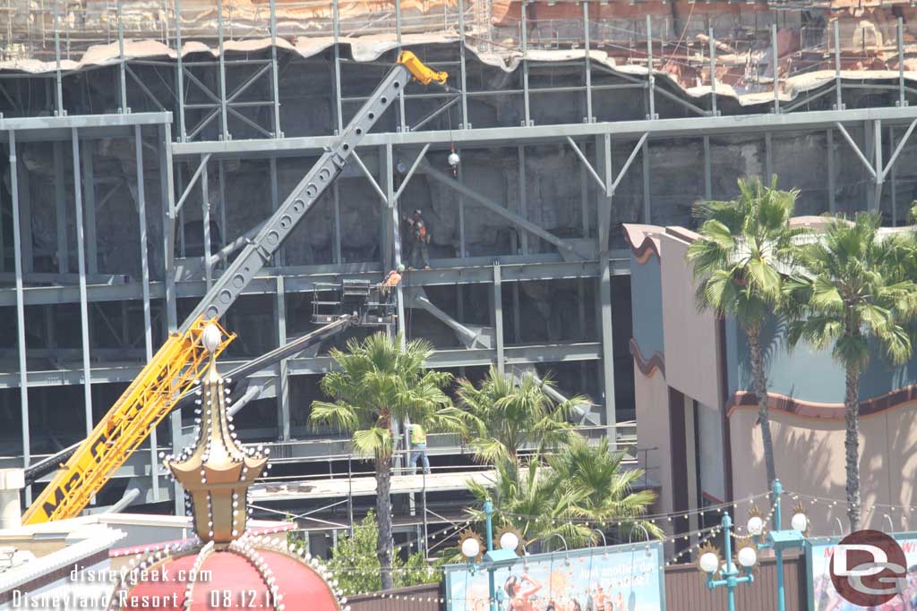 Back to that crane I mentioned early.  Looks like they are adding more steel supports for whatever will be on the backside of the rock work.