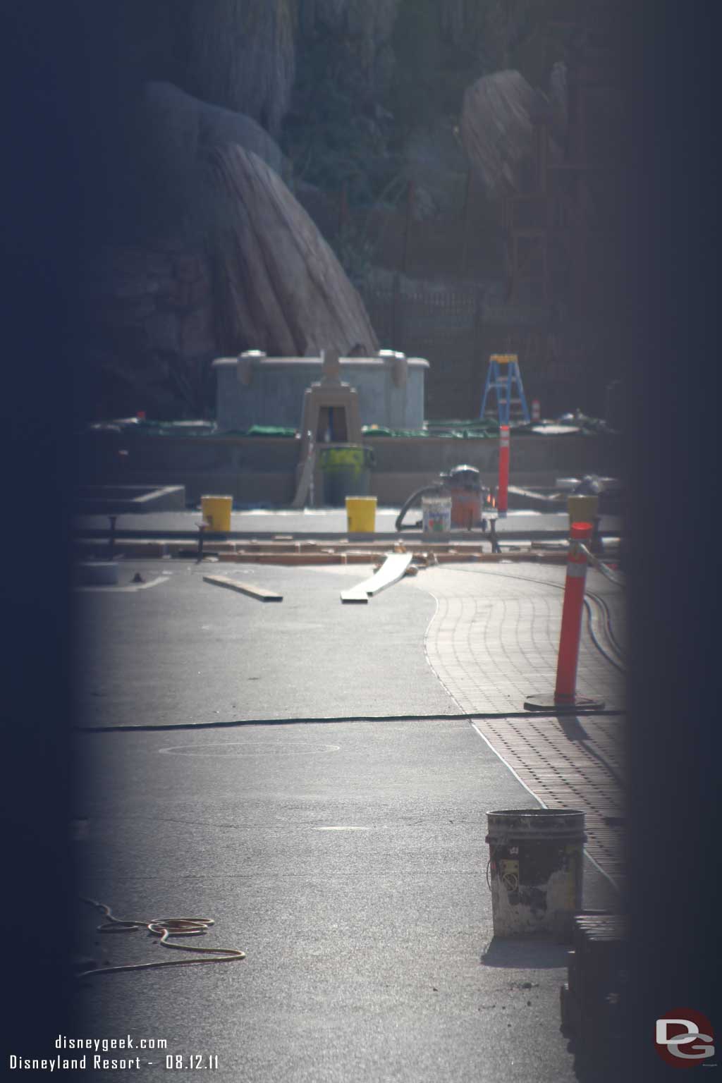 A quick peek through a crack in the fence at the Red Car work around the Carthay.  It is looking nearly complete.