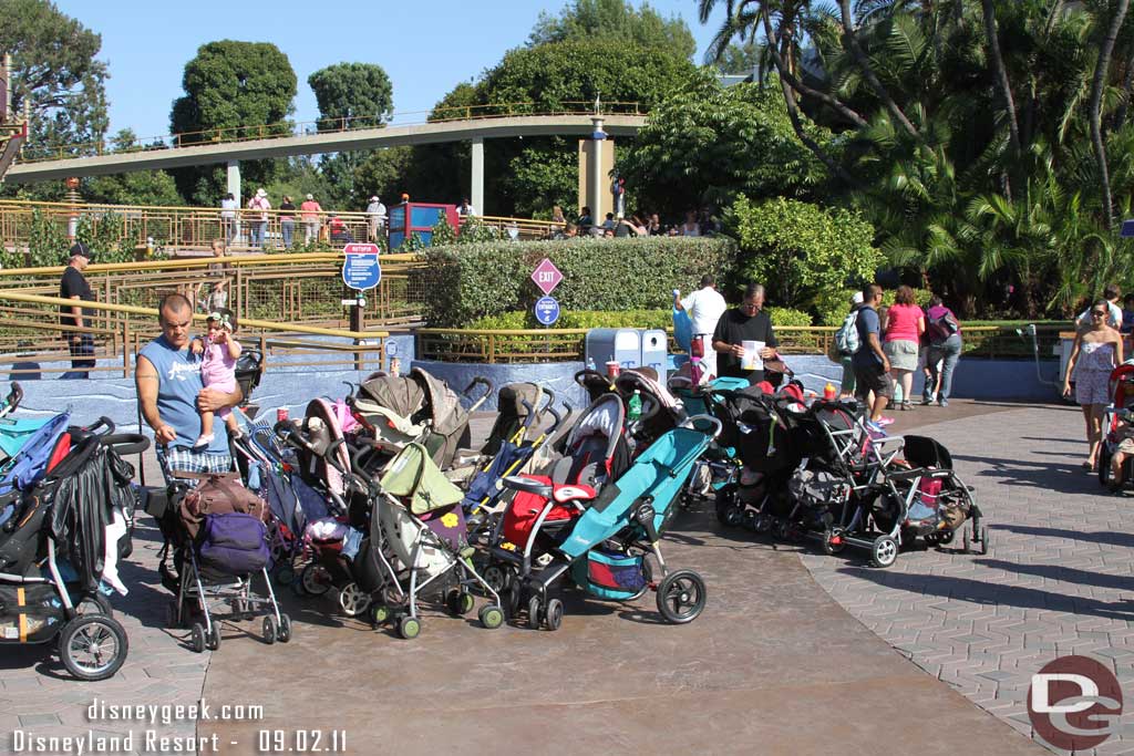 Kind of interesting.. only a couple rows of strollers near Nemo/Autopia.