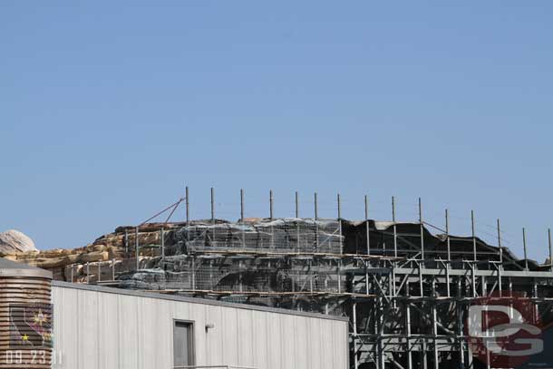 The mesh/chips are going up on the backside of the rockwork.