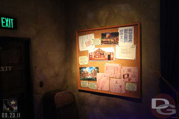 The last display area as you are exiting now features some Disneyland Hotel and Aulani artwork.