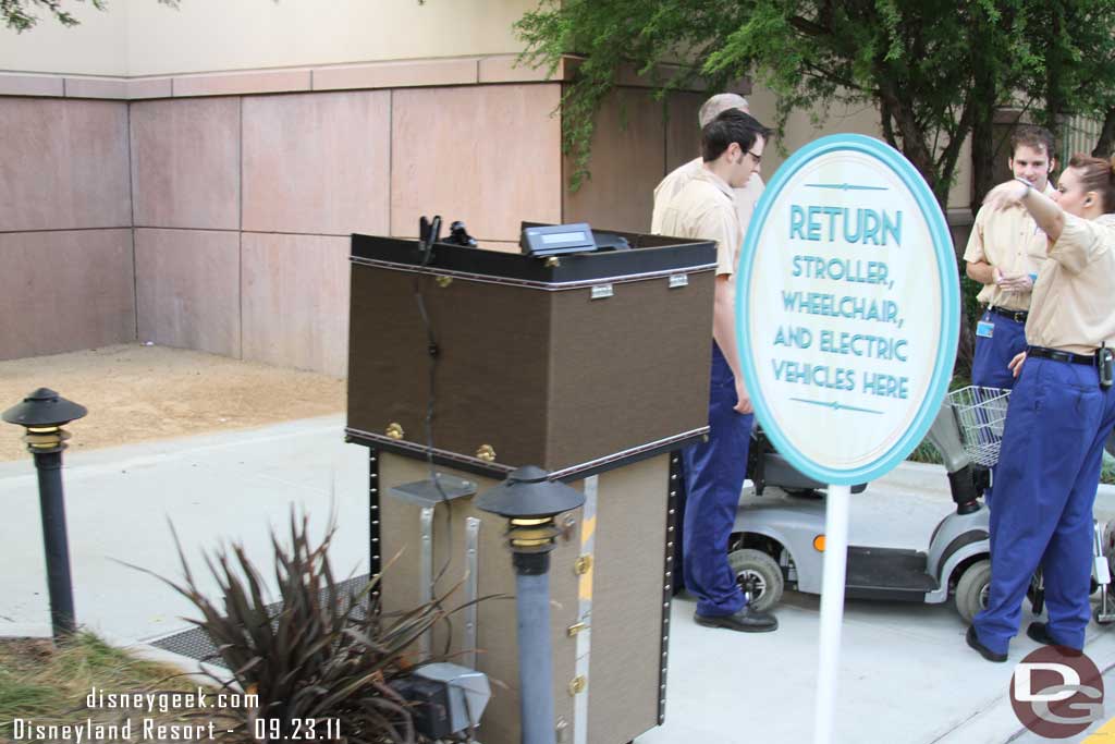 Speaking of the stroller and ECV return.  Here is a look at that area which was in operation as I was heading to Downtown Disney.