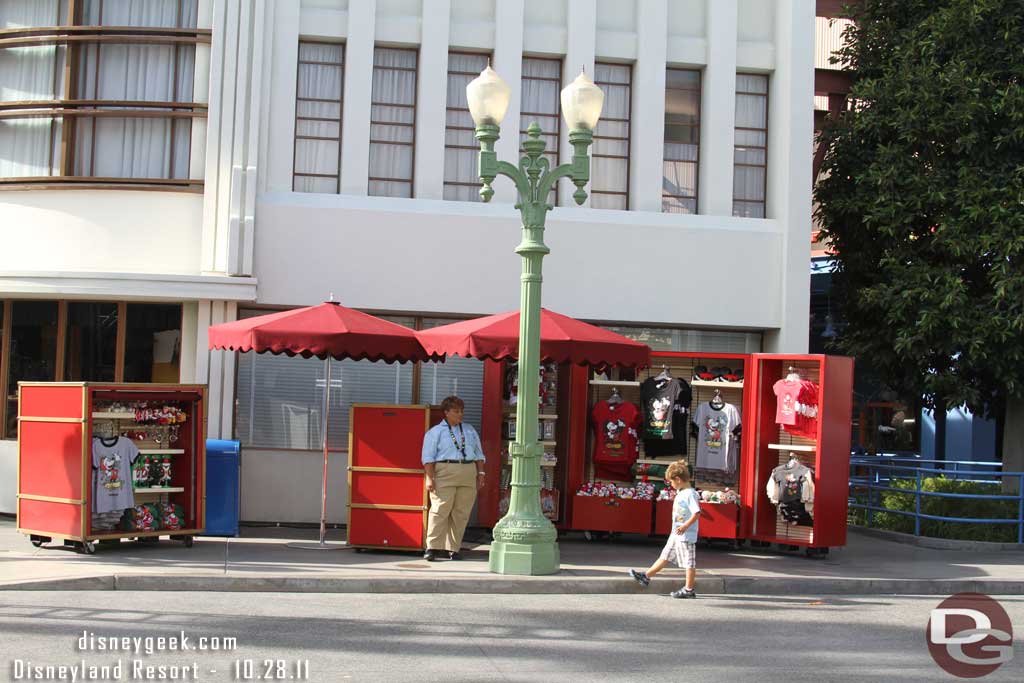 Back outside.  This cart now has Christmas merchandise.