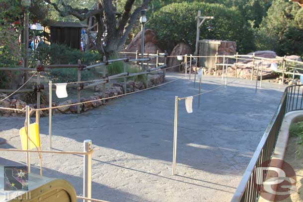 The extended queue was set up for Big Thunder, but the attraction was down so it was empty when I walked by.