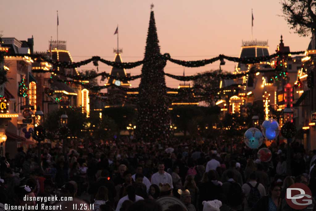 The tree lighting moment.  If you blinked you missed it especially since no audio was played in the hub.