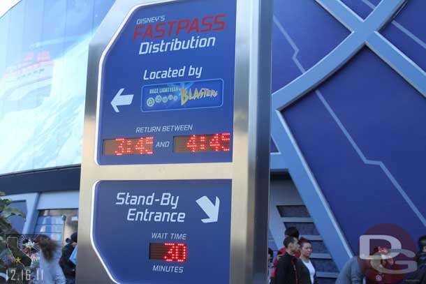 A very odd site for mid afternoon.  Star Tours Fastpasses available for less than an hour away and a short wait?