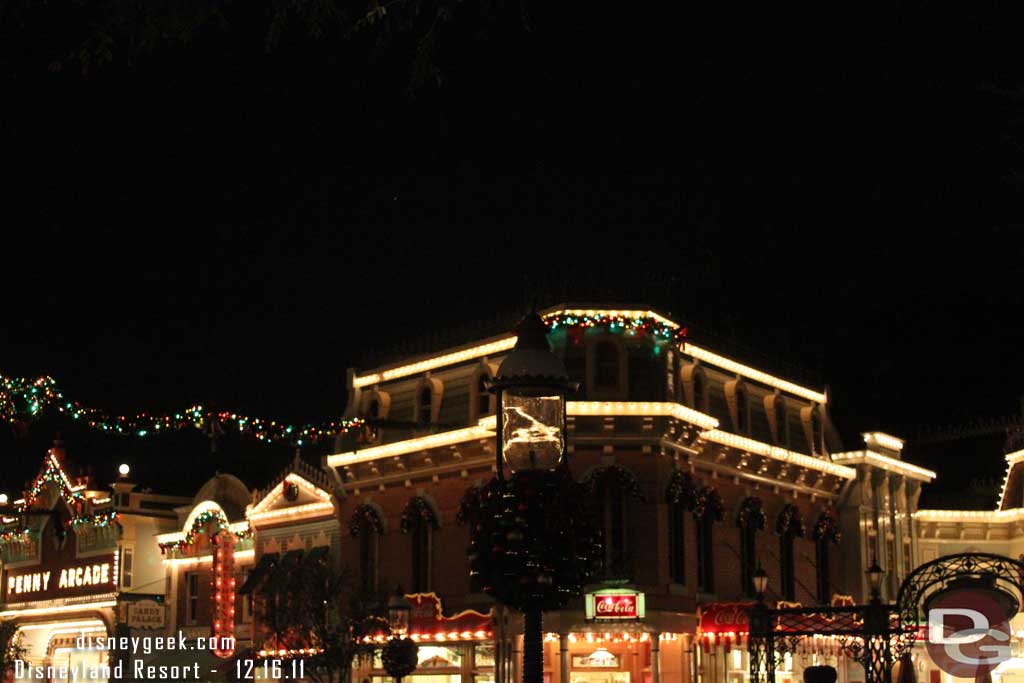 The gas lamp at the end of the street was out and Coke Corner looked rather dark in the background too.