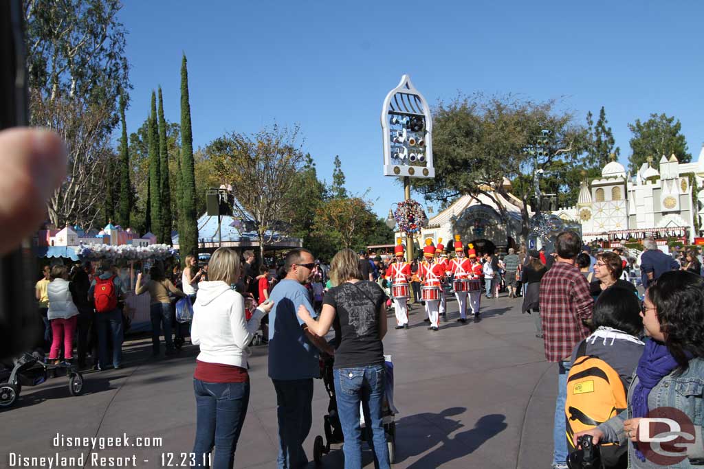 Caught the 12:20pm Toy Soldier Jam Session in the Small World Mall.