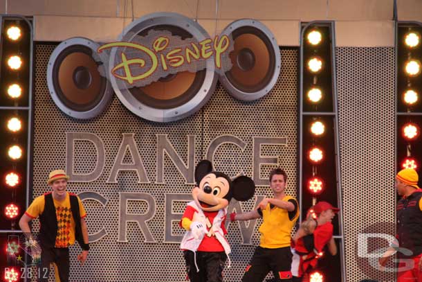 Mickeys Dance Crew is still running.