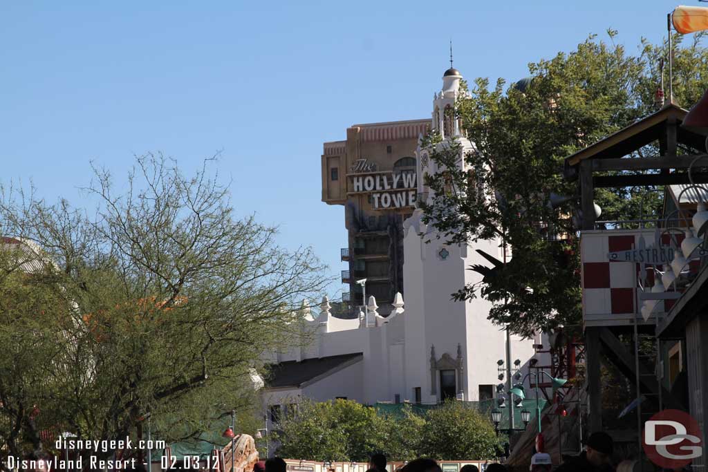 Looking down toward the Carthay there are now trees around the fountain.