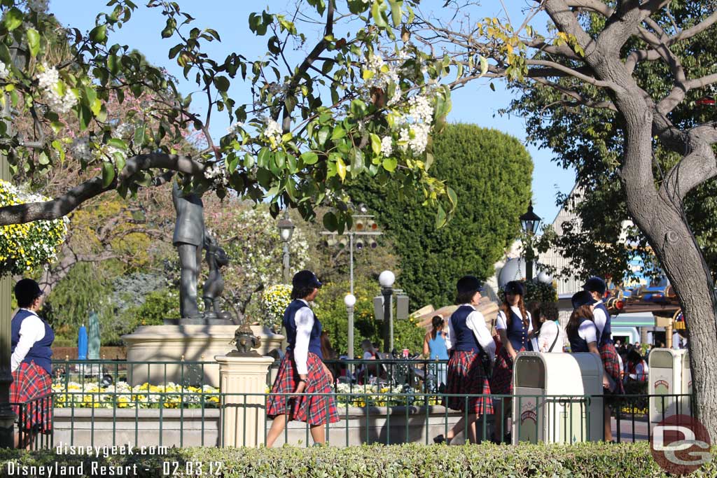 A group of tour guides/guest relations cast members being trained.