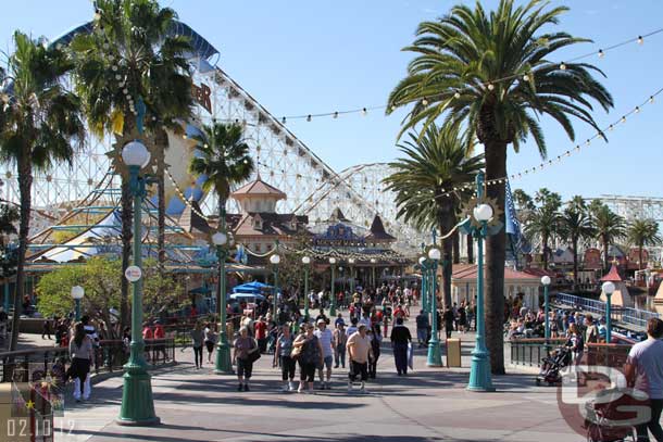 The Pier still had a fair number of guests roaming around.  Toy Story was a 25 min wait.