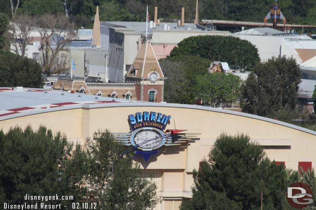 The Soarin sign is not fixed yet.