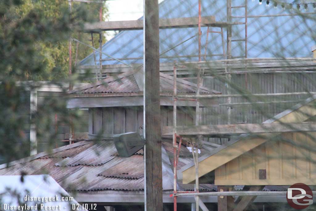 Noticed they have redone the roof on the old farm buildings so it works with Maters Junkyard.